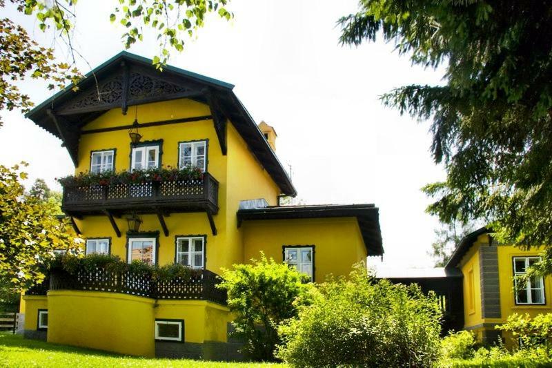 Ferienhaus Krieglach Luaran gambar
